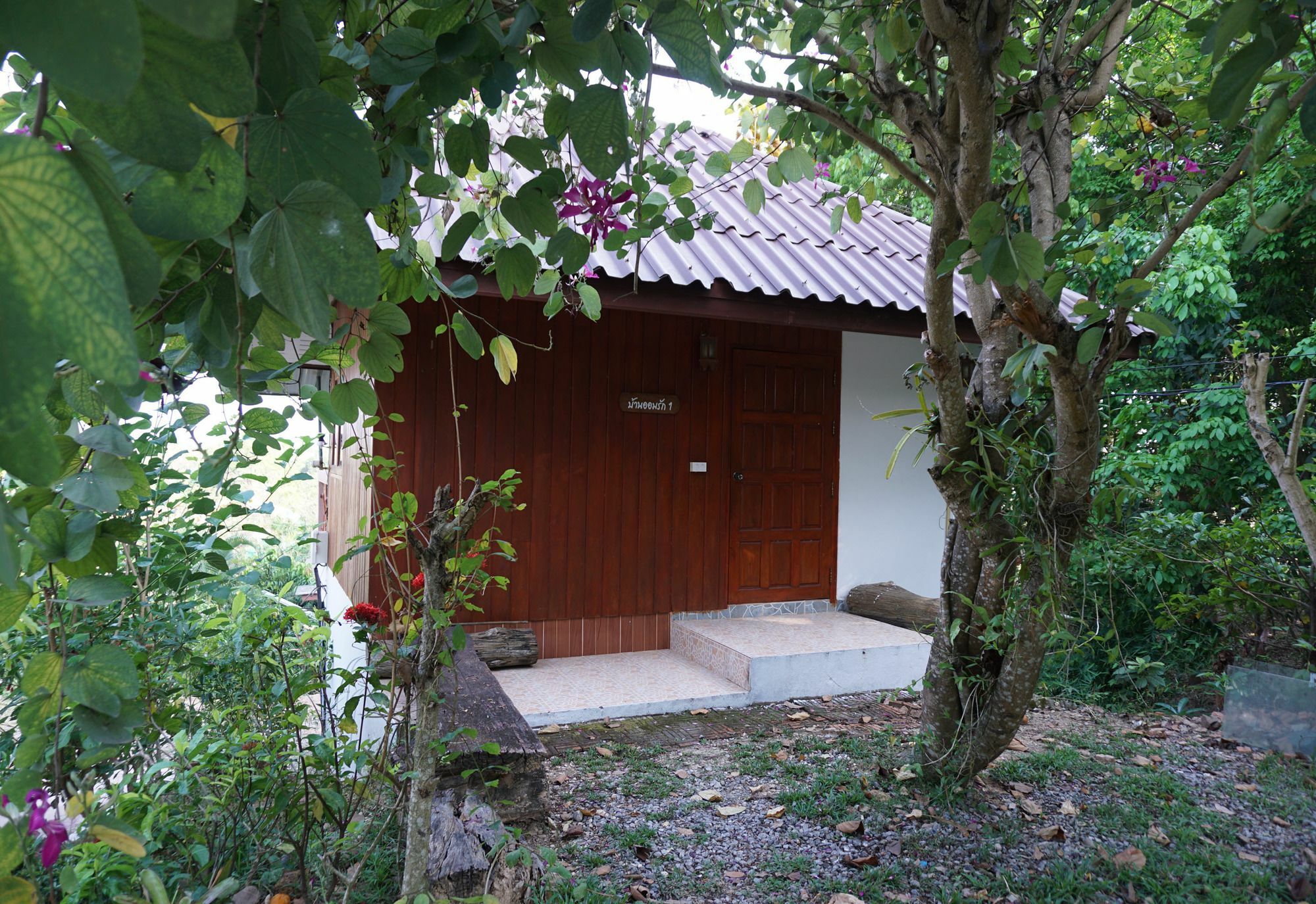 Settee Homestay Nan Eksteriør bilde