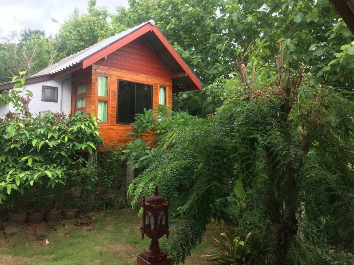 Settee Homestay Nan Eksteriør bilde