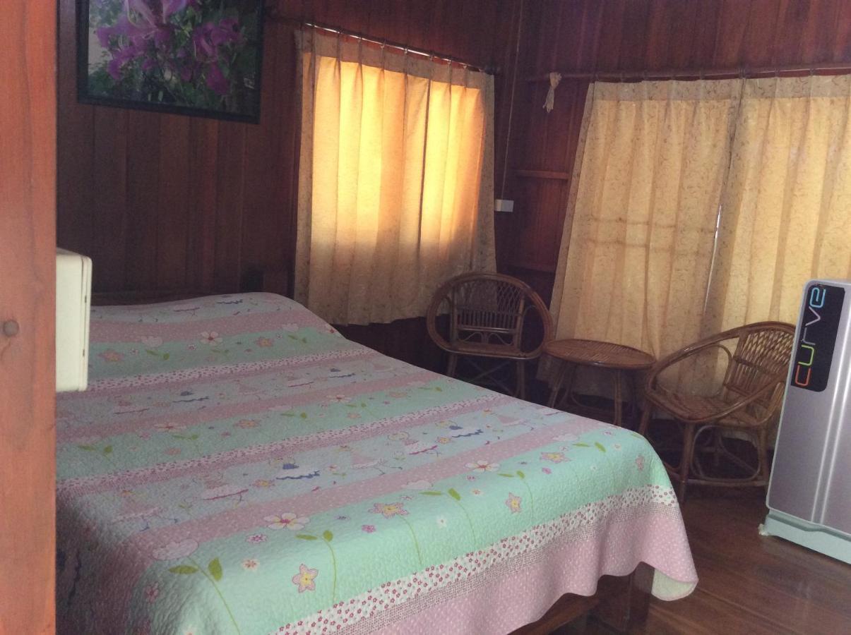Settee Homestay Nan Eksteriør bilde